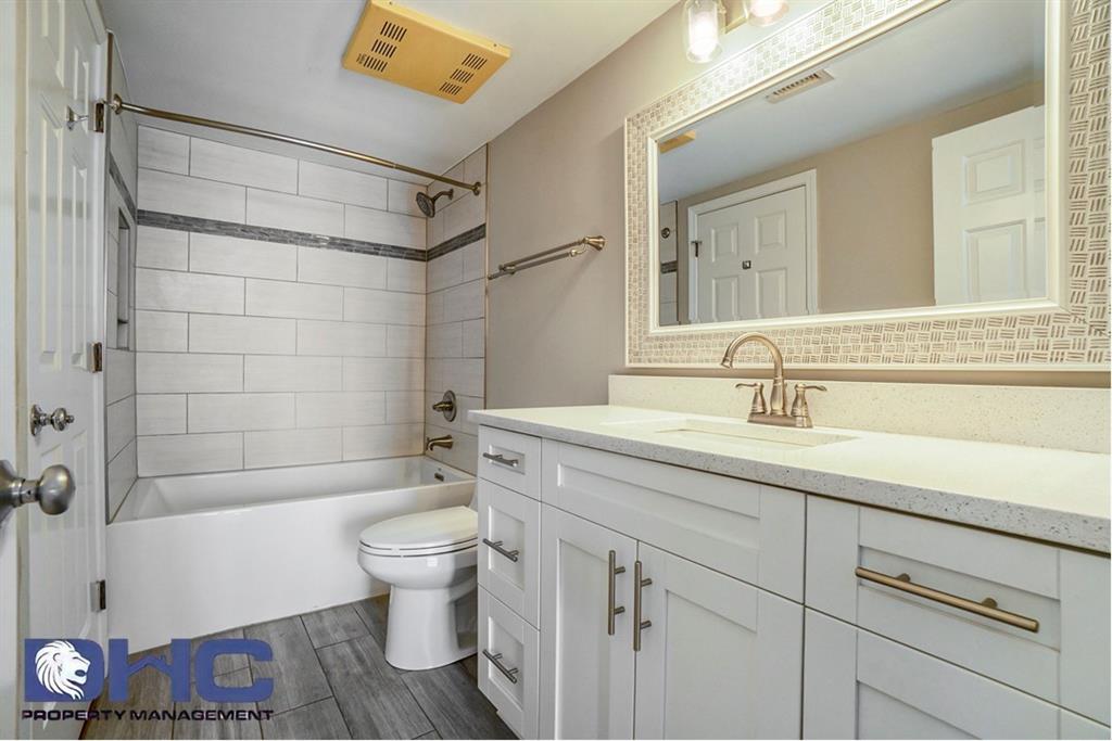 3481 Lakeside Drive NE Unit 2107