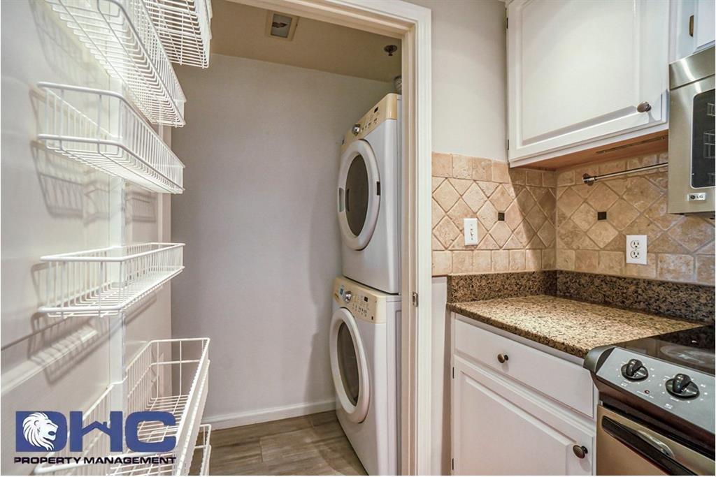 3481 Lakeside Drive NE Unit 2107
