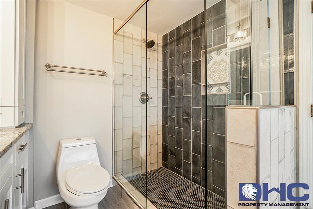 3481 Lakeside Drive NE Unit 2107