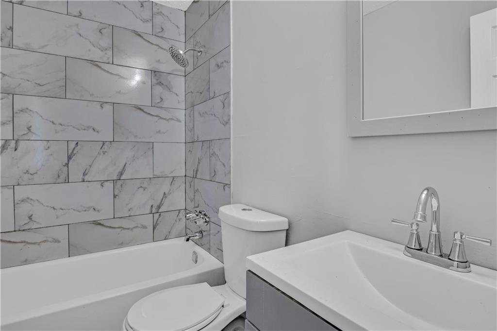7476 Dartmouth Court