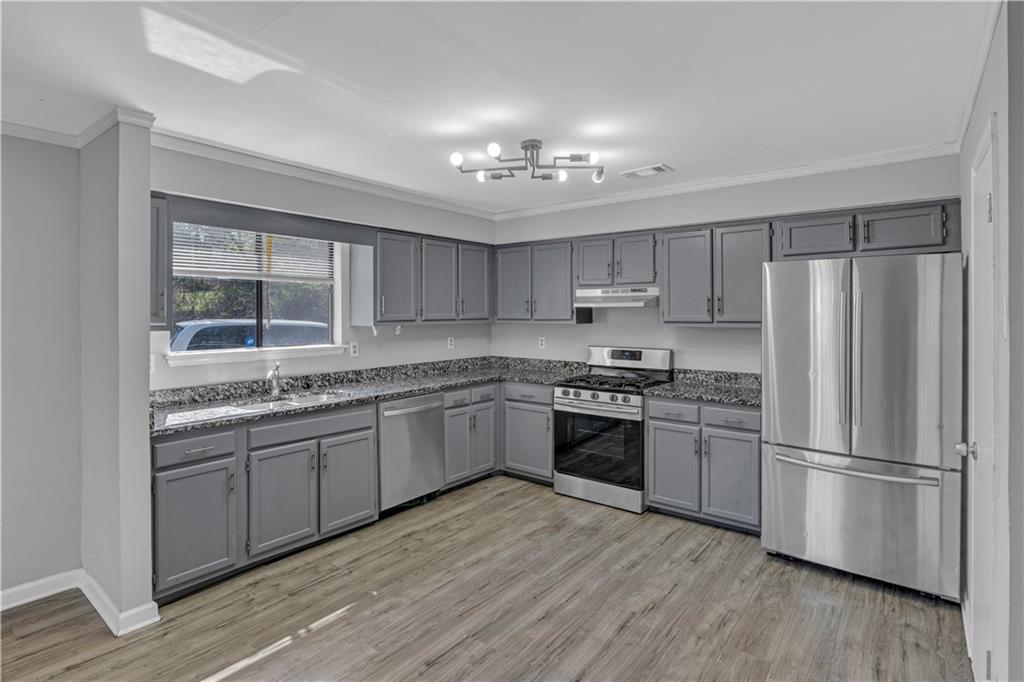 7476 Dartmouth Court