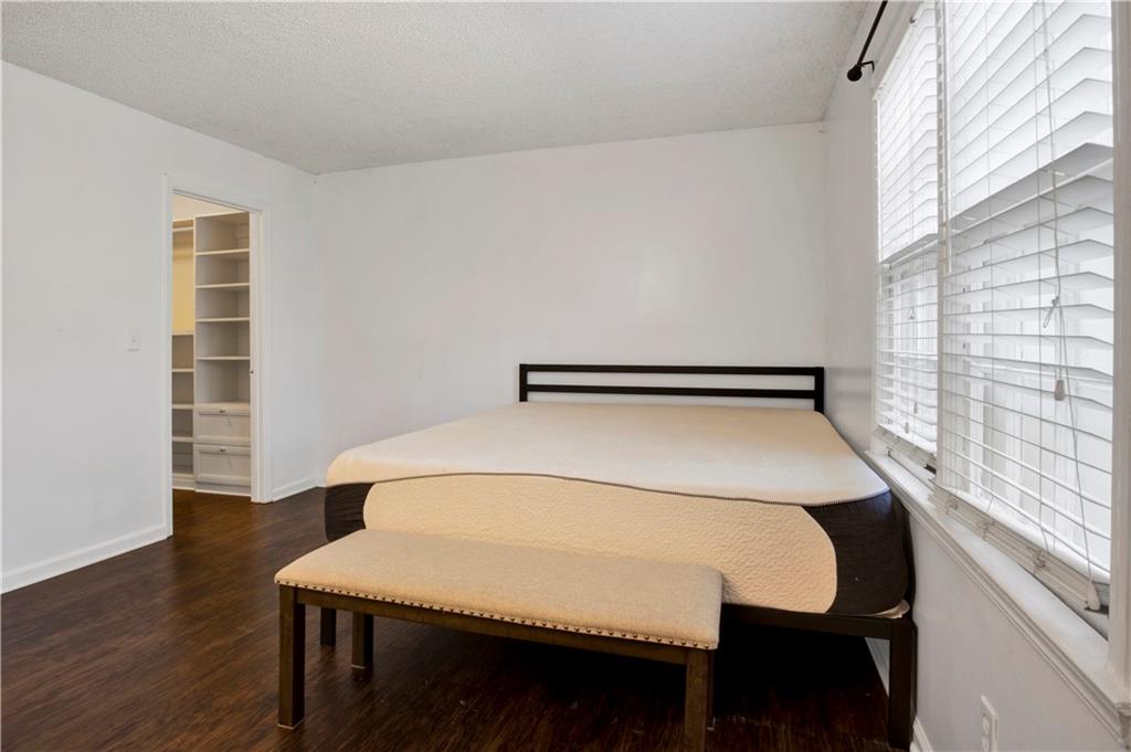 88 De Arc Place NW