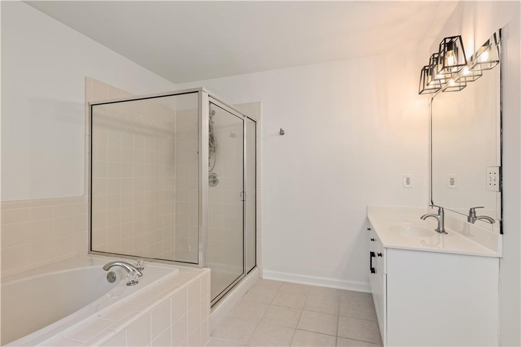 1826 Rue De Montreal