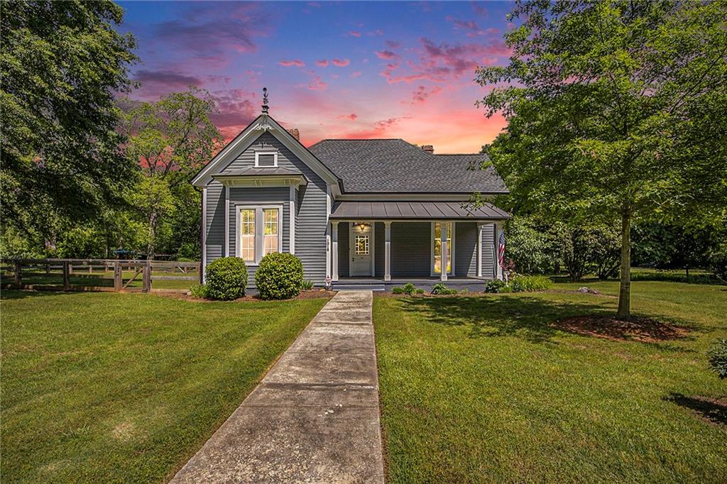 1018 Emory Street
