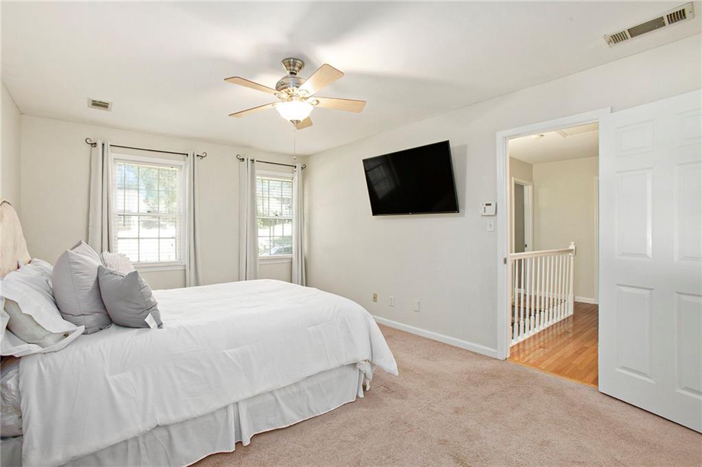 2345 Farm Bell Lane