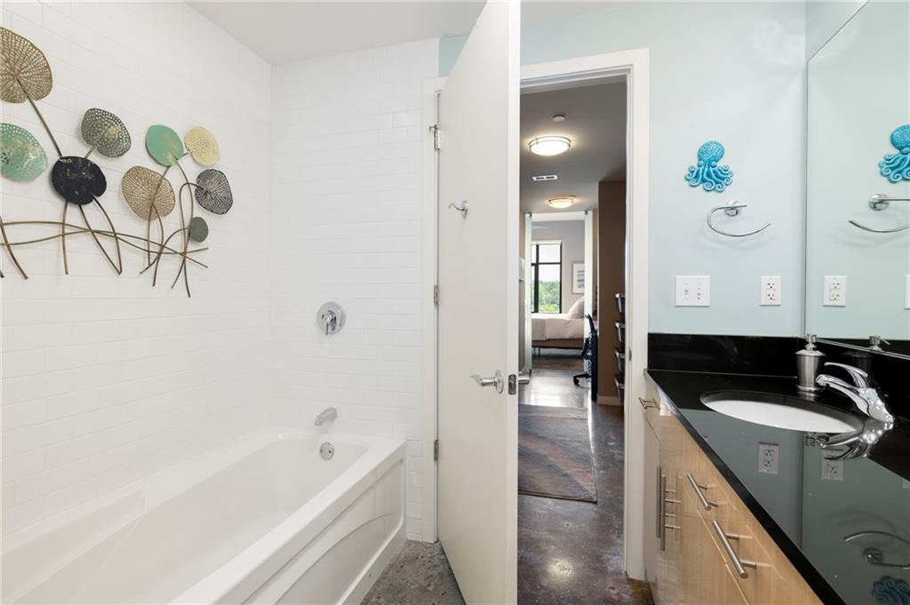 335 W Ponce De Leon Avenue Unit 602