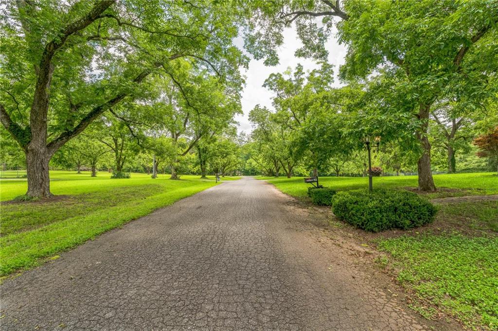 113 Heatherwood Lane