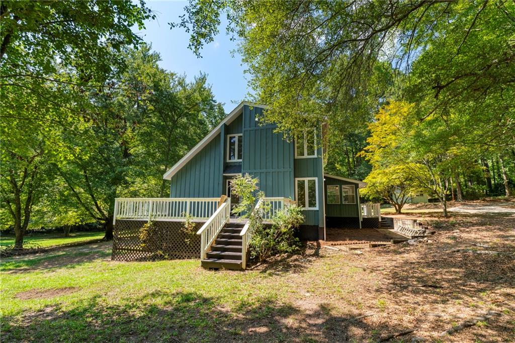 3459 Fern Ridge East Drive NE