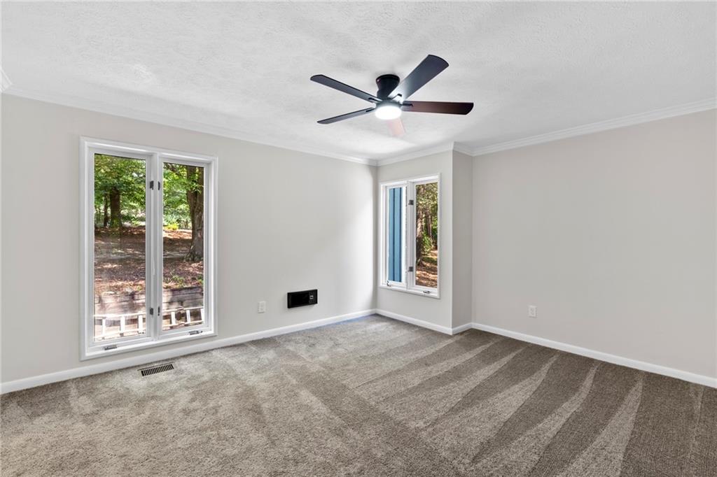 3459 Fern Ridge East Drive NE