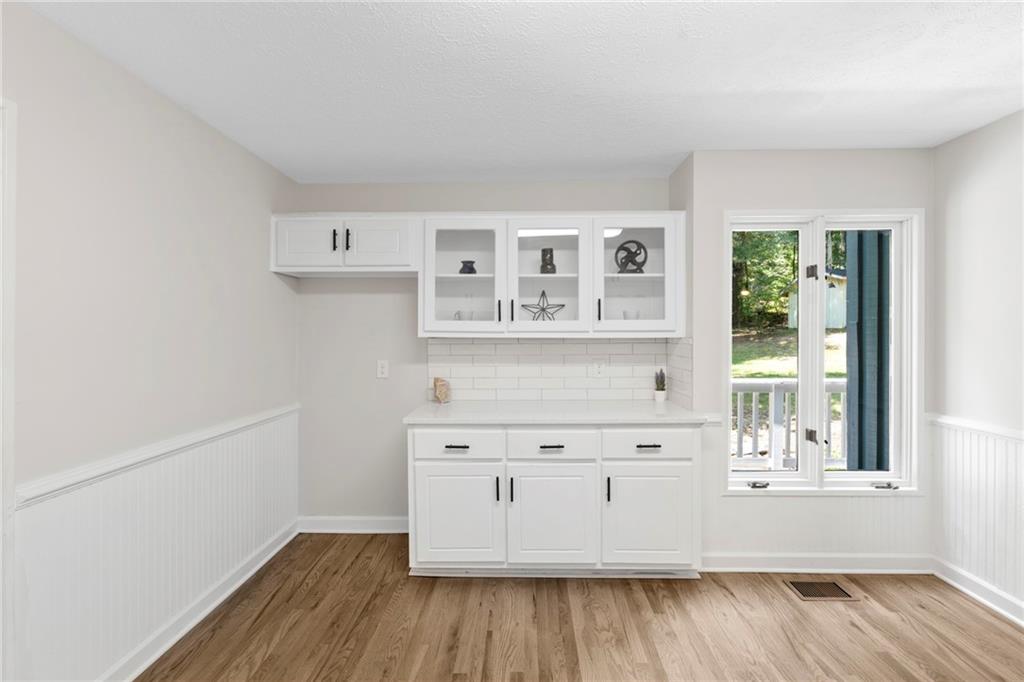 3459 Fern Ridge East Drive NE