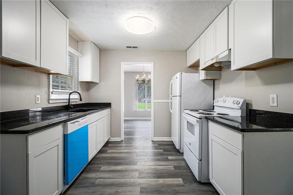 6645 Hidden Brook Trail