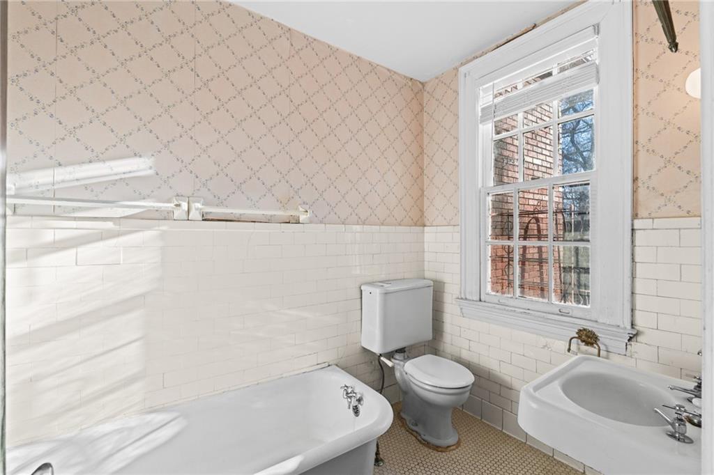 931 Briarcliff Road NE