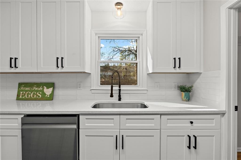 5059 Whites Mill Drive