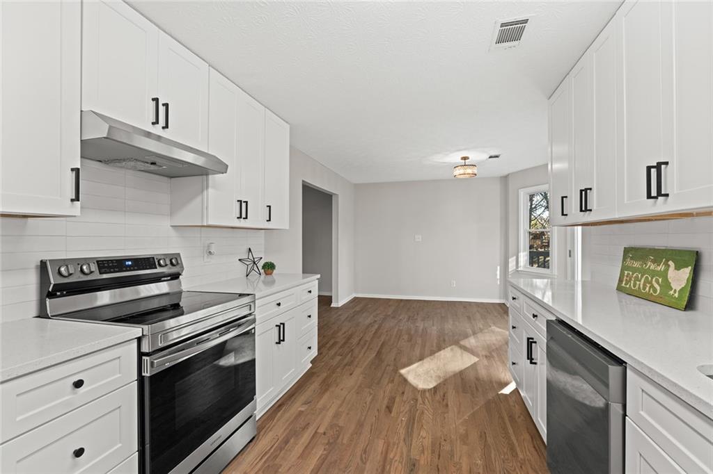 5059 Whites Mill Drive