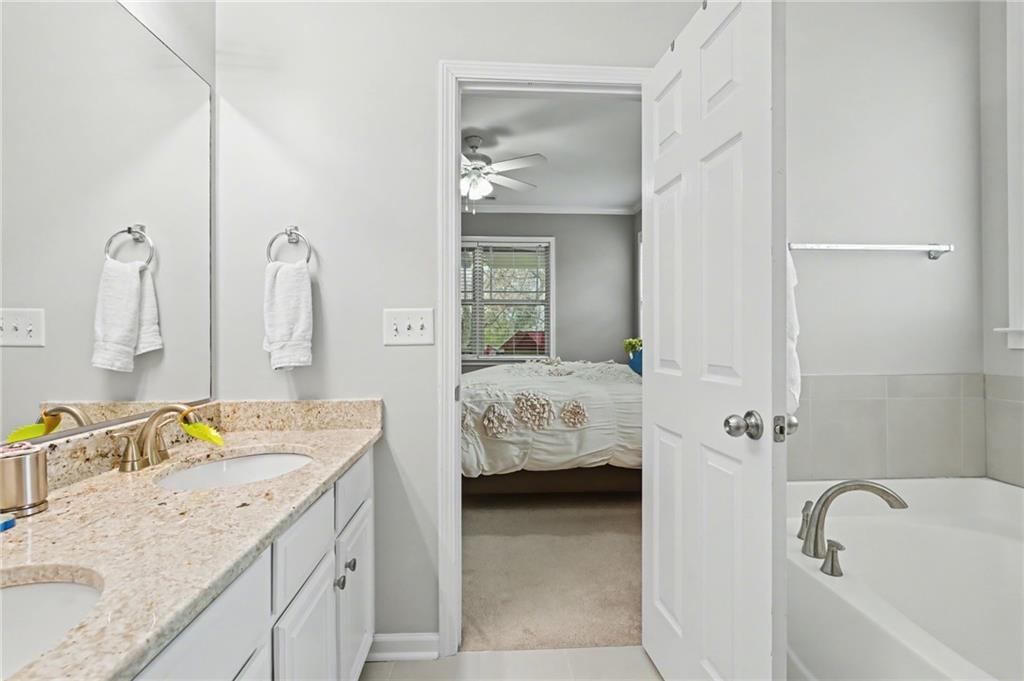 4 Mayson Avenue NE