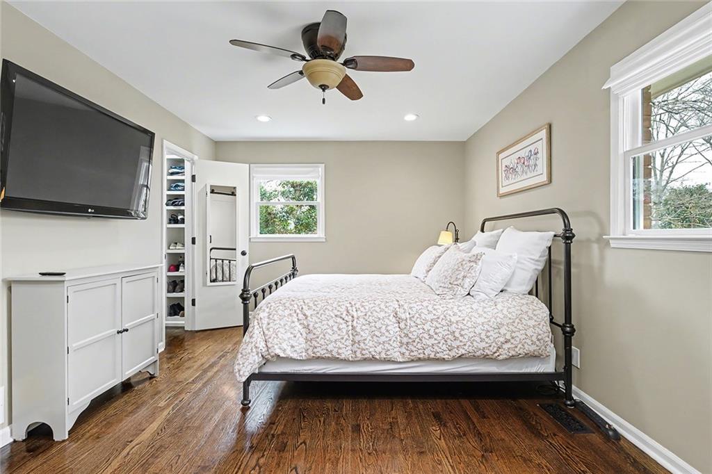 3690 Hickory Circle SE