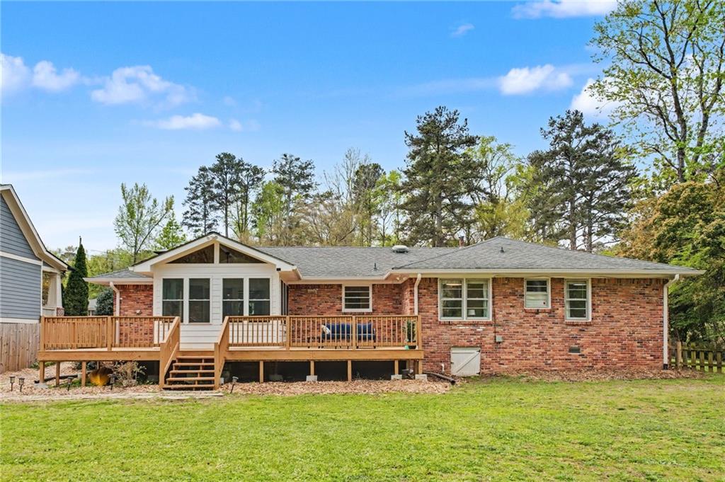 2081 S Akin Drive NE