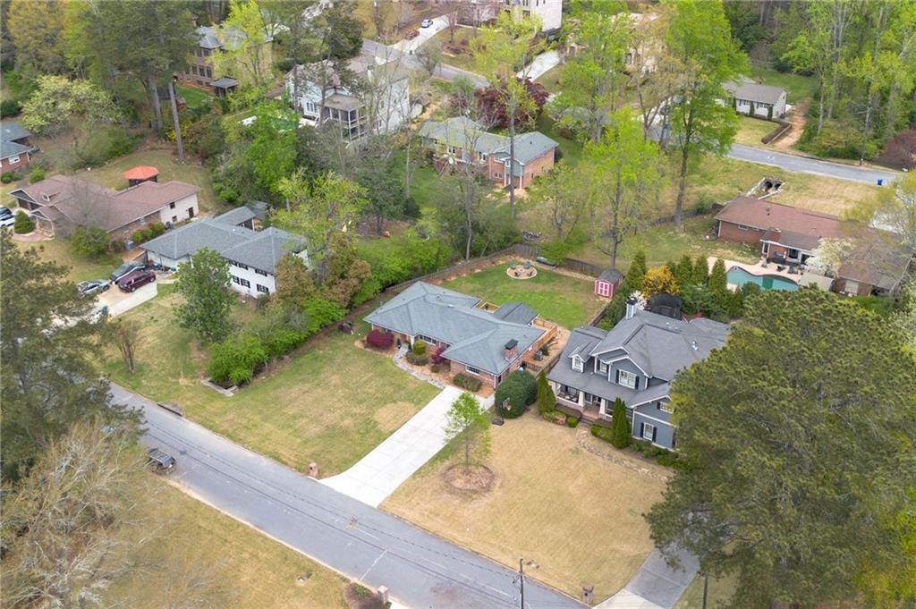 2081 S Akin Drive NE