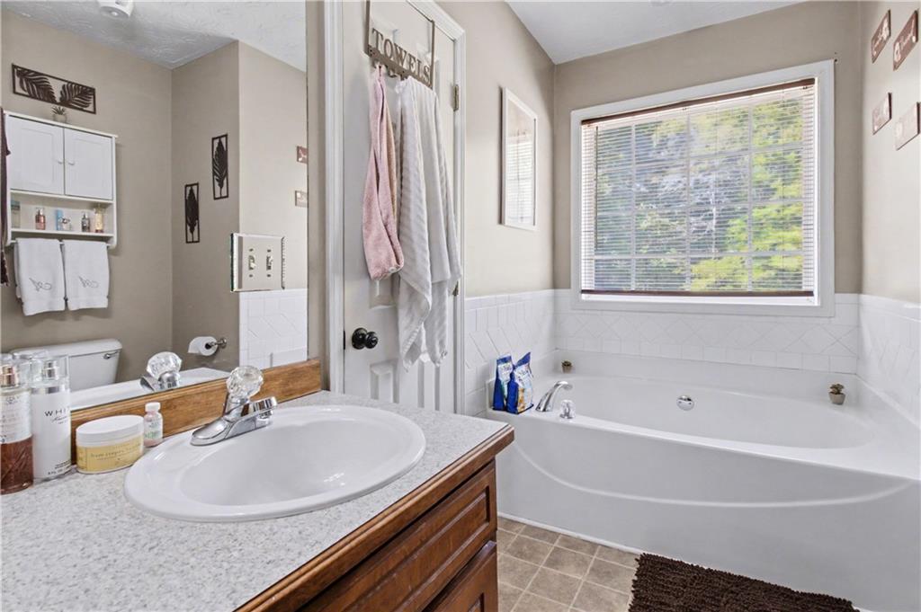 180 Stewart Hollow
