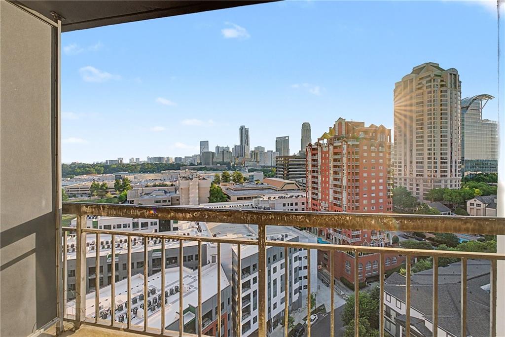 3481 Lakeside Drive NE Unit 2107