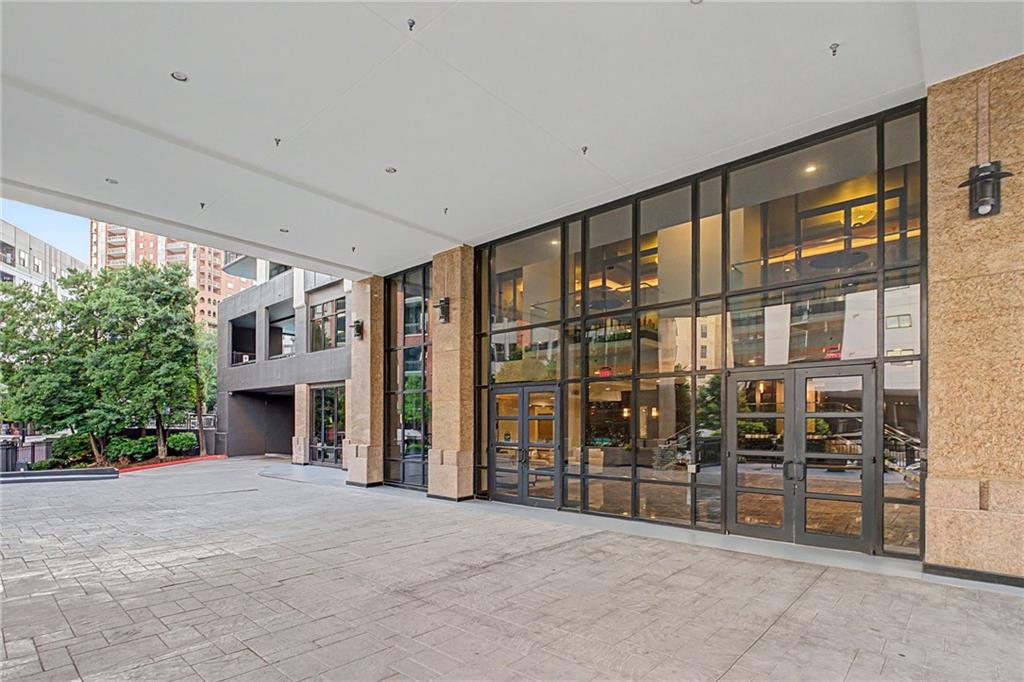 3481 Lakeside Drive NE Unit 2107