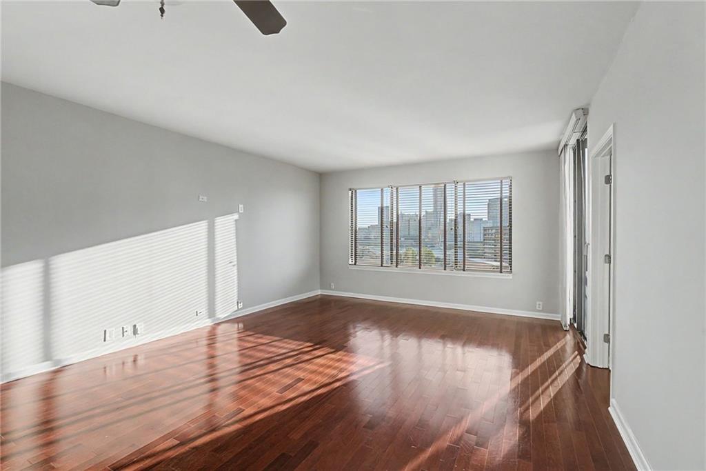 3481 Lakeside Drive NE Unit 2107