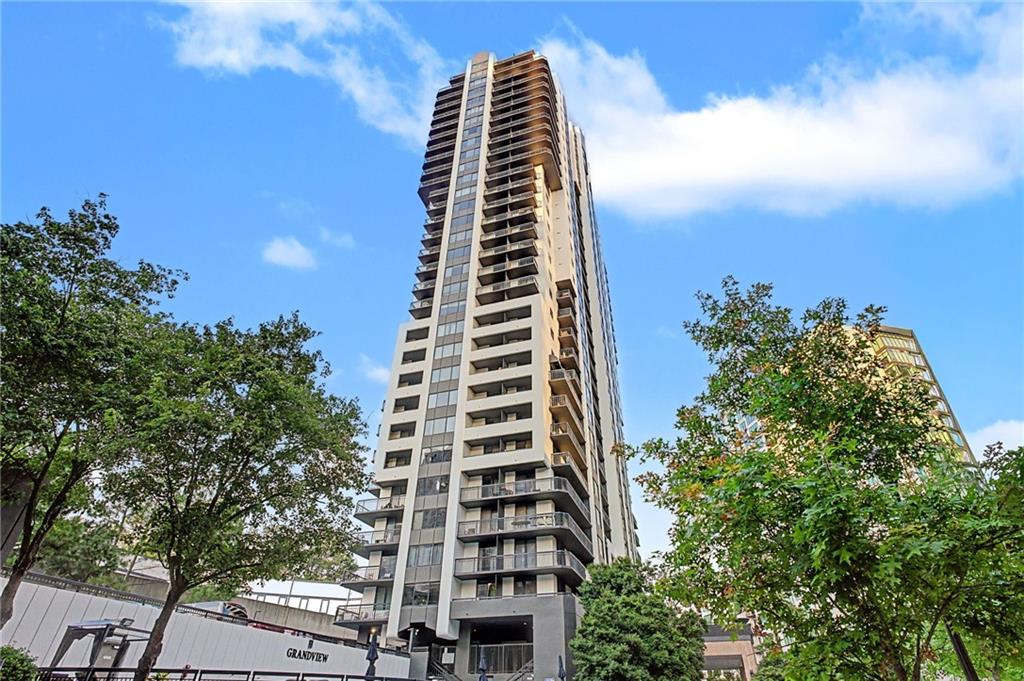 3481 Lakeside Drive NE Unit 2107