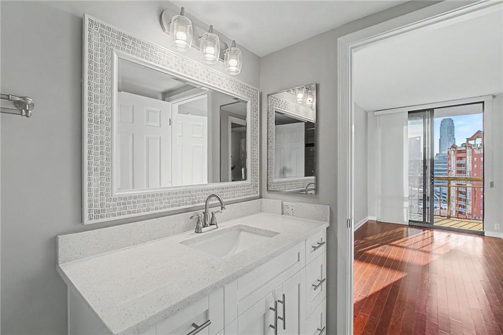 3481 Lakeside Drive NE Unit 2107