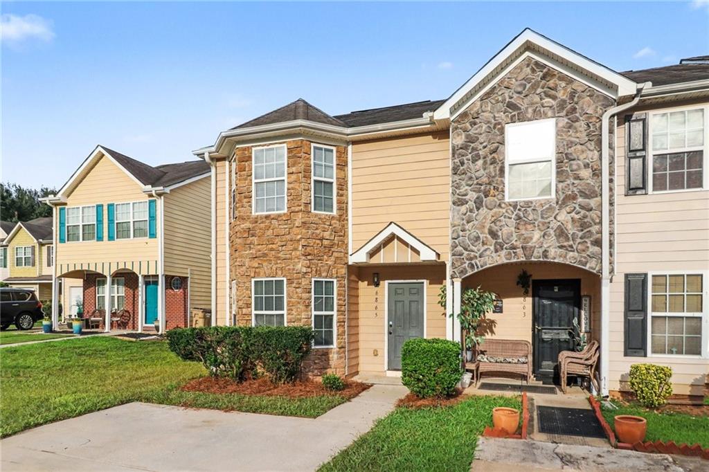 6865 Mountain Circle