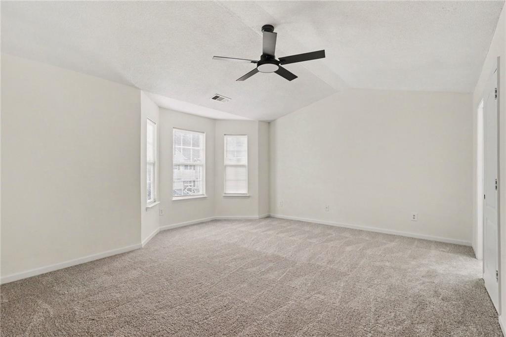 6865 Mountain Circle