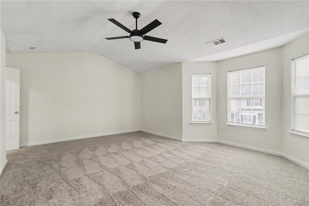 6865 Mountain Circle