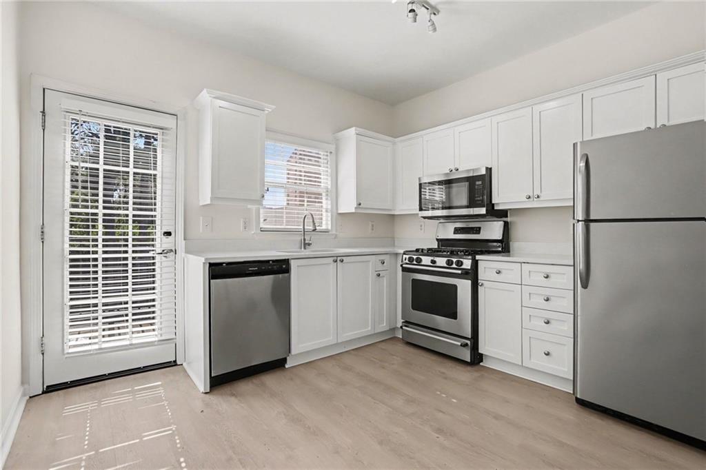3675 Peachtree Road NE Unit 34