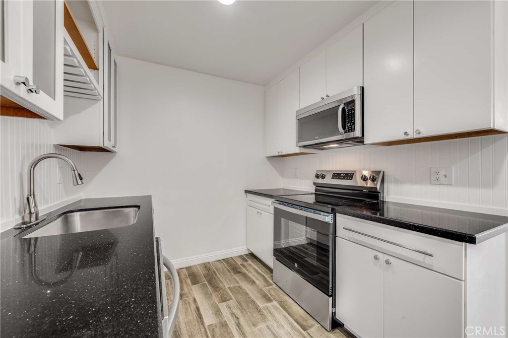 3565 Linden