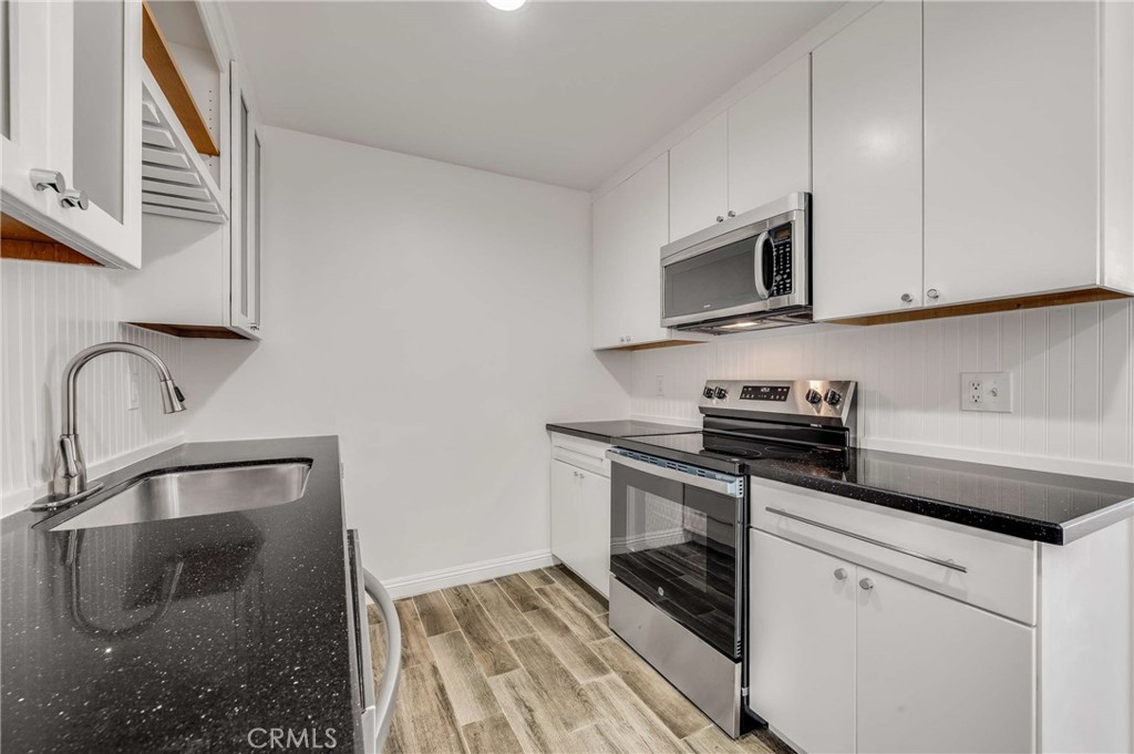 3565 Linden
