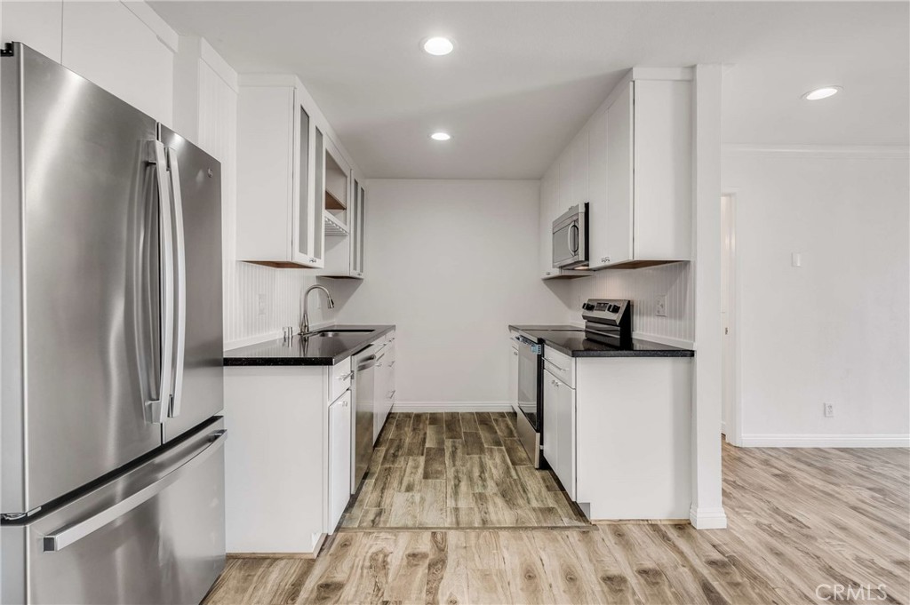 3565 Linden