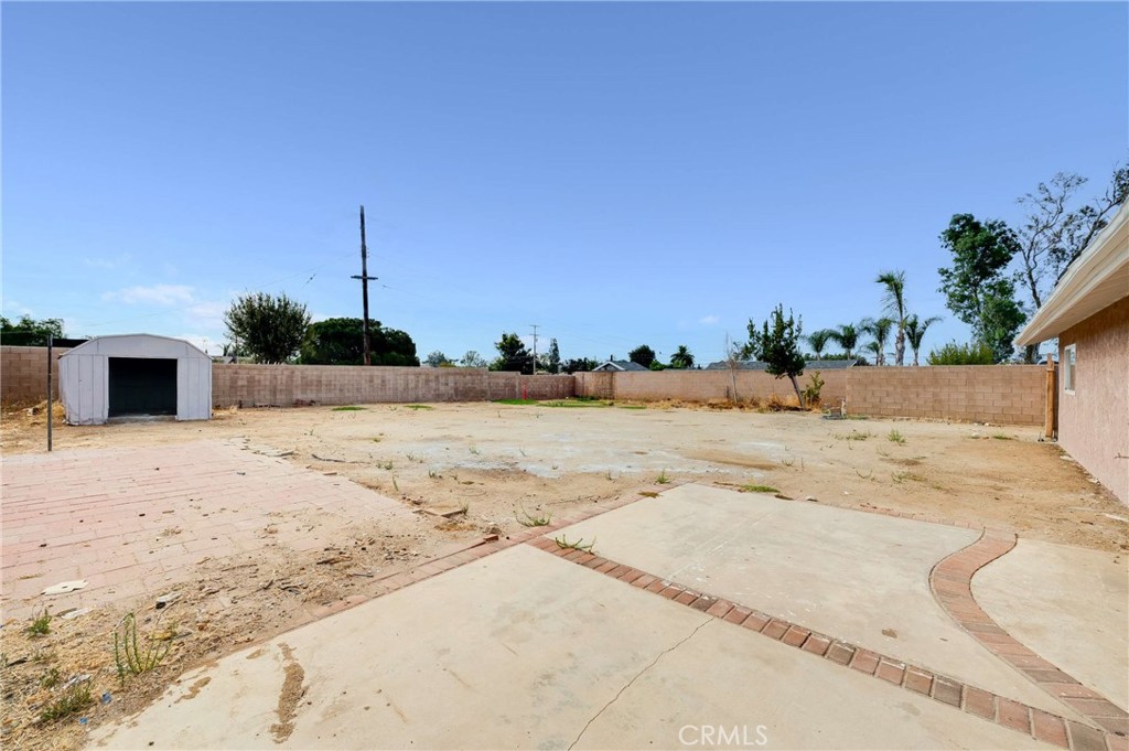 6425 Stover