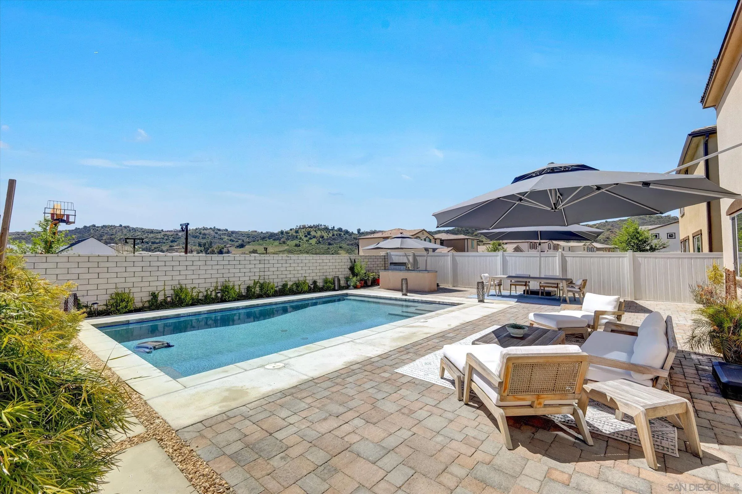 28224 Blossom Ct