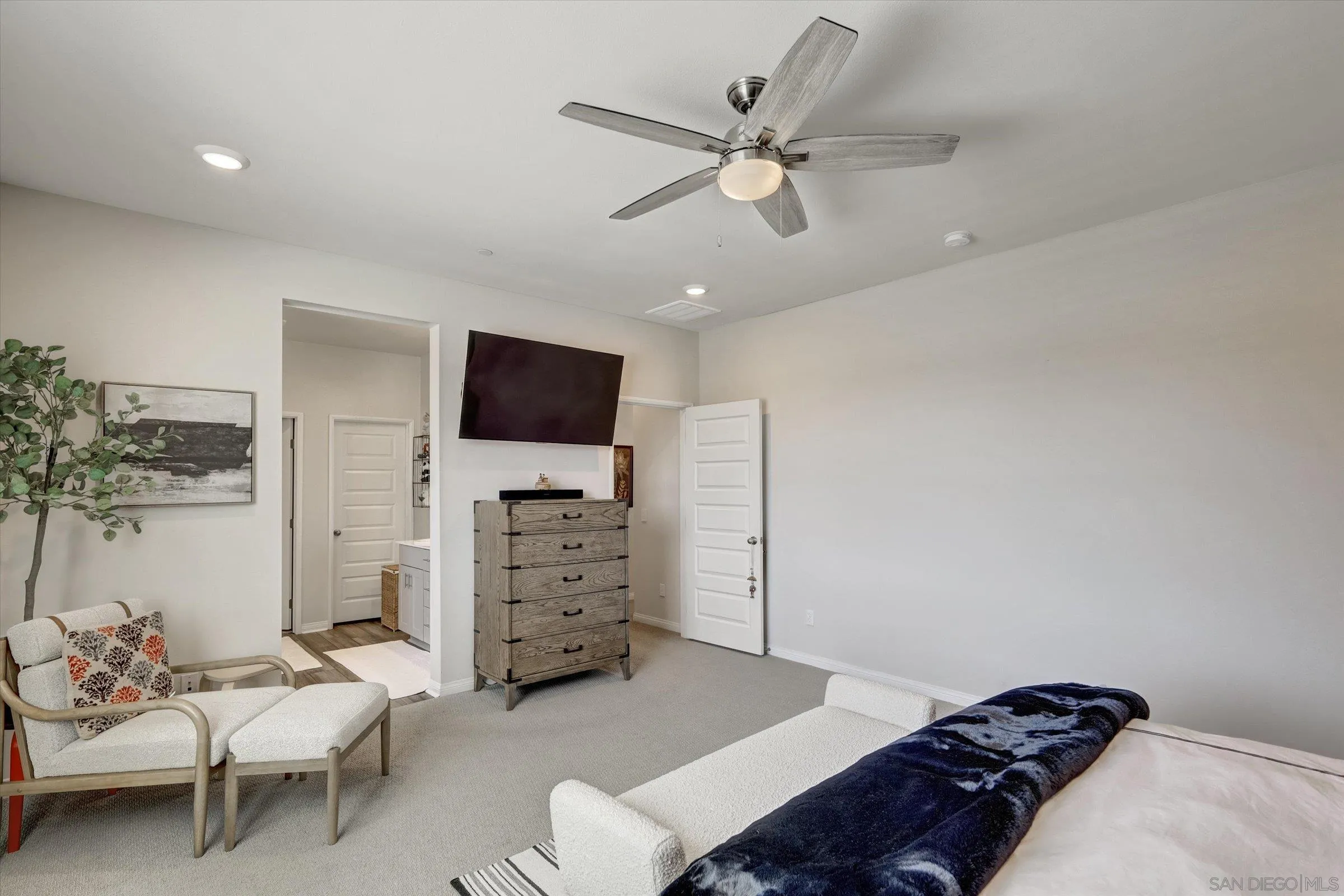 28224 Blossom Ct