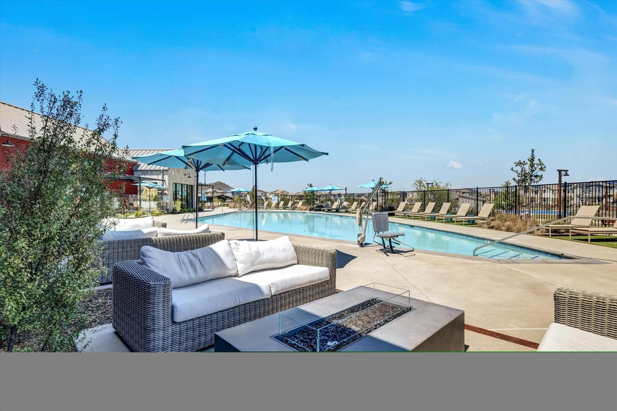 28224 Blossom Ct