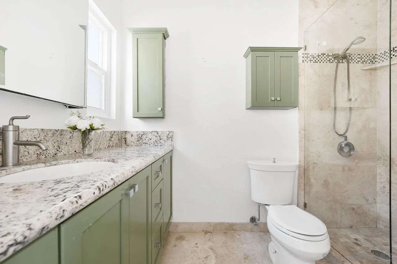 2772 Ariane Dr Unit 70