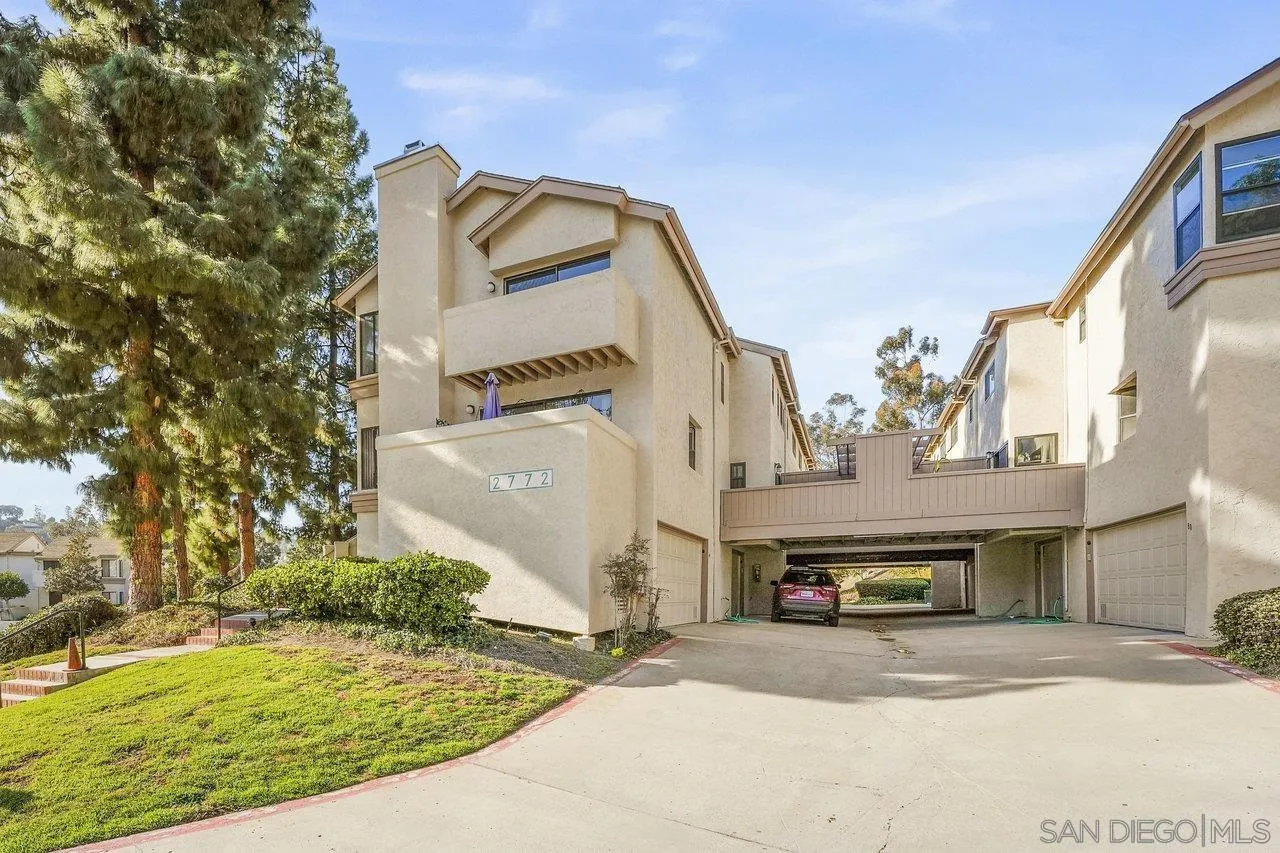 2772 Ariane Dr Unit 70