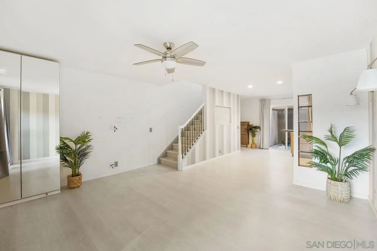 2772 Ariane Dr Unit 70