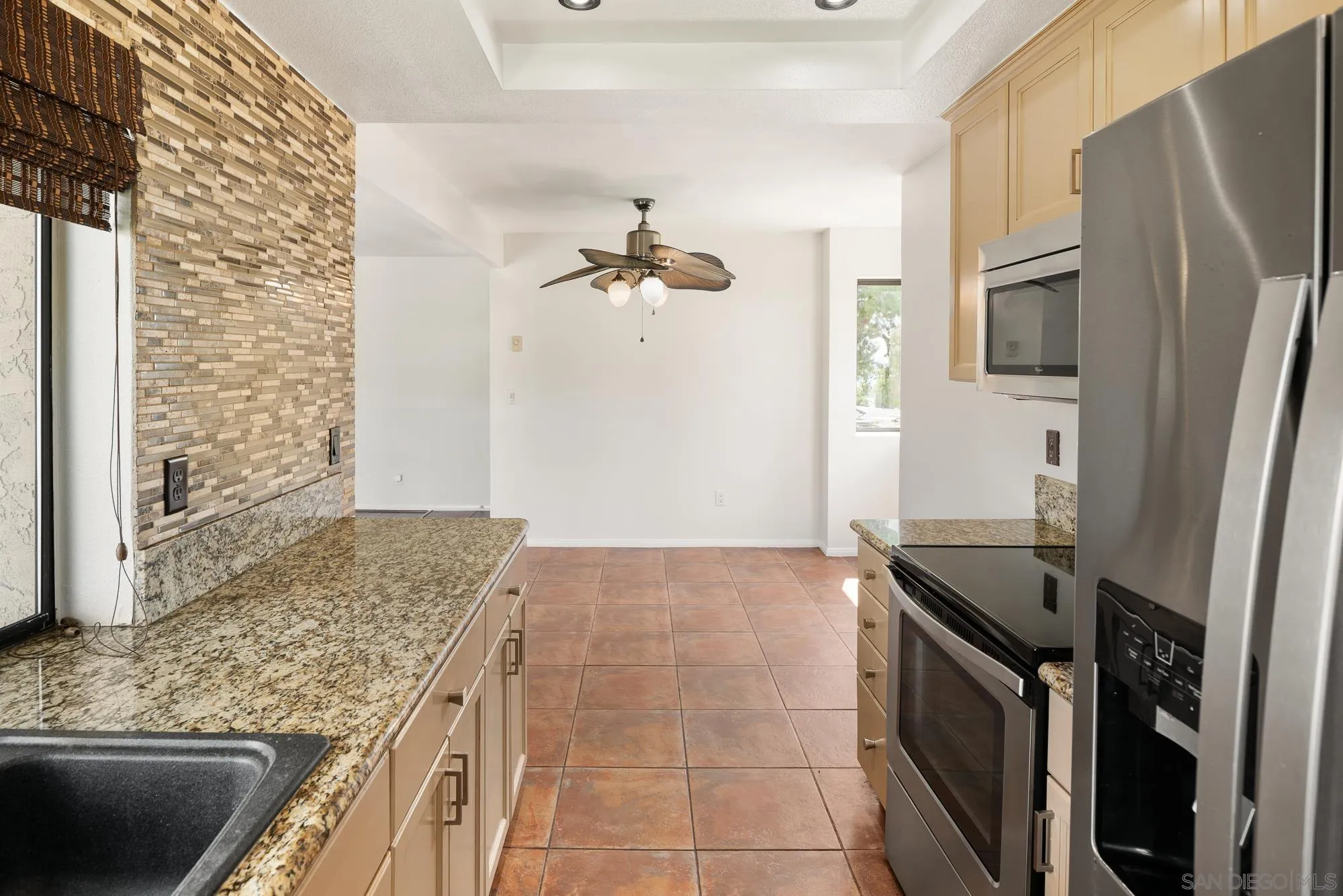 6736 Oakridge Road Unit: 211