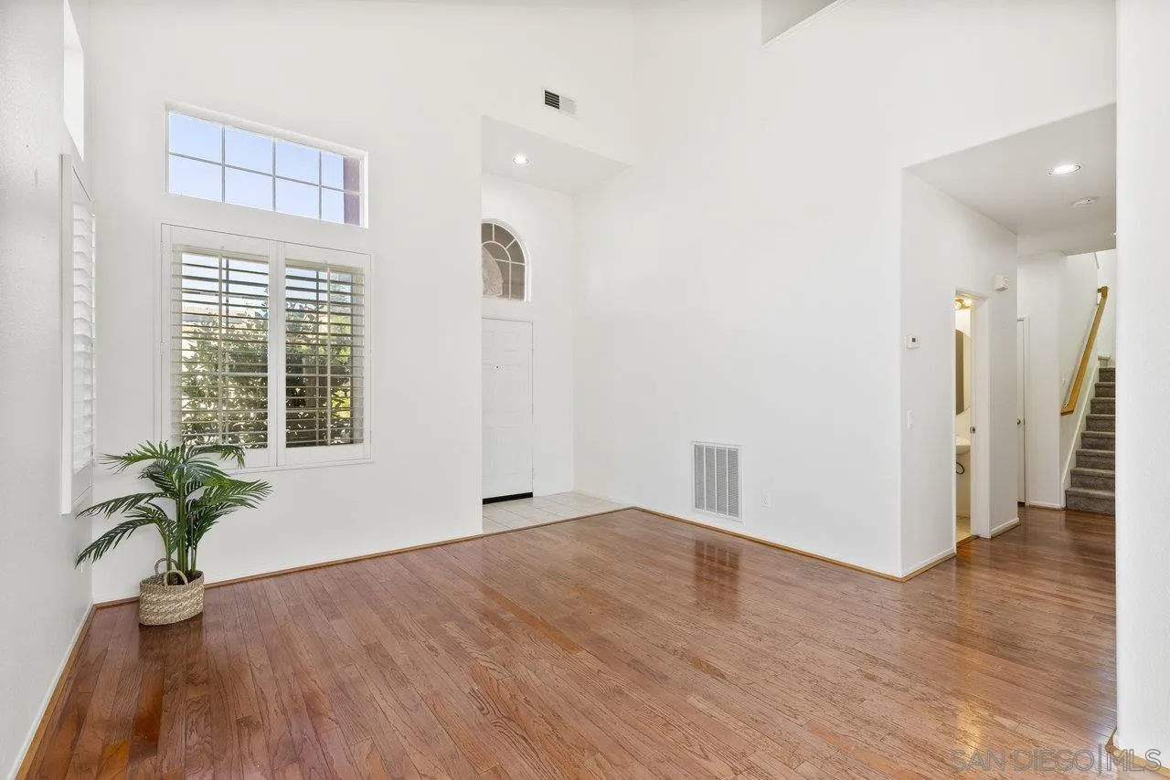 751 Camino Magnifico