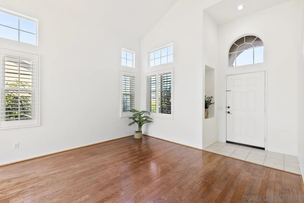 751 Camino Magnifico