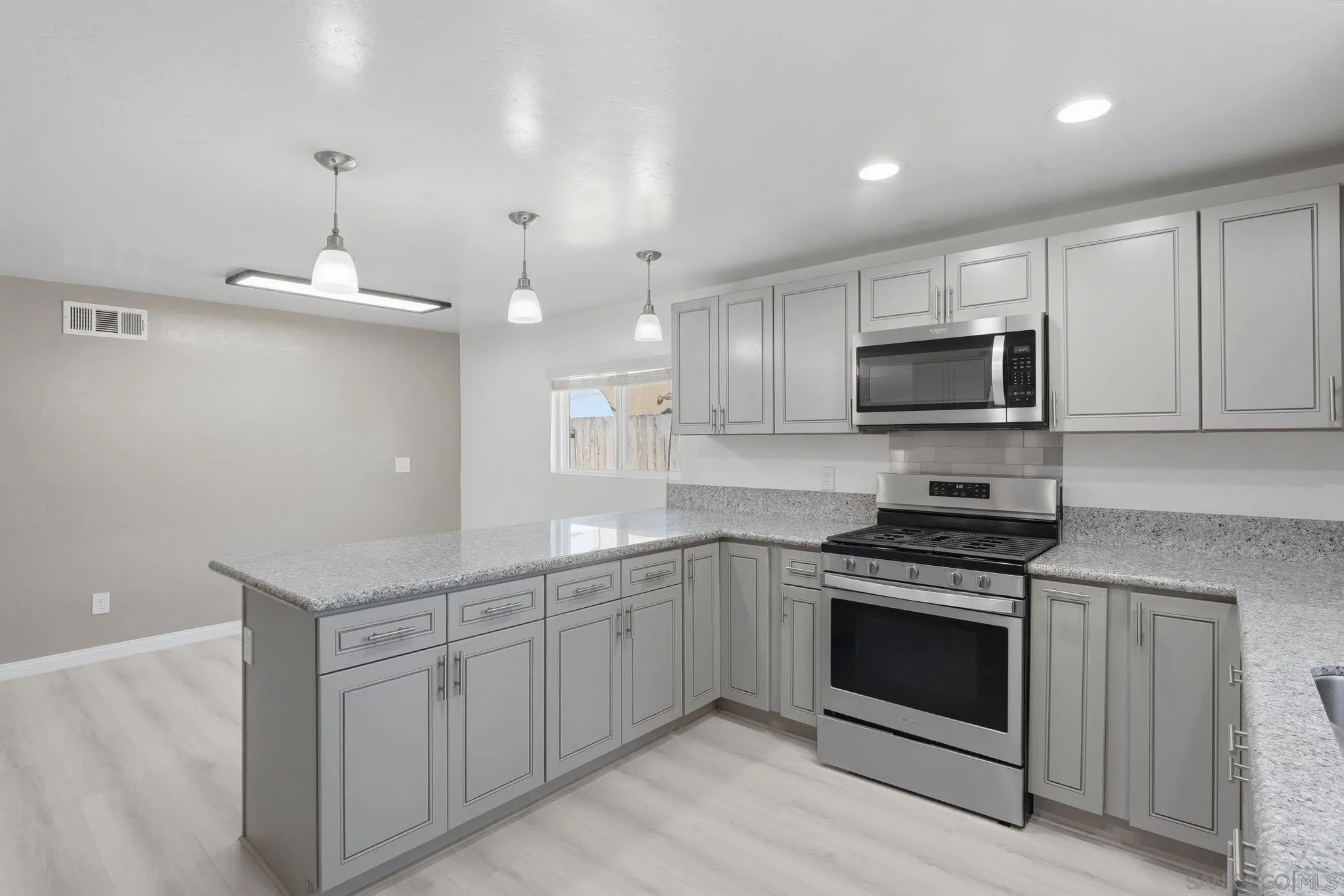 9676 Cypress Vale Dr