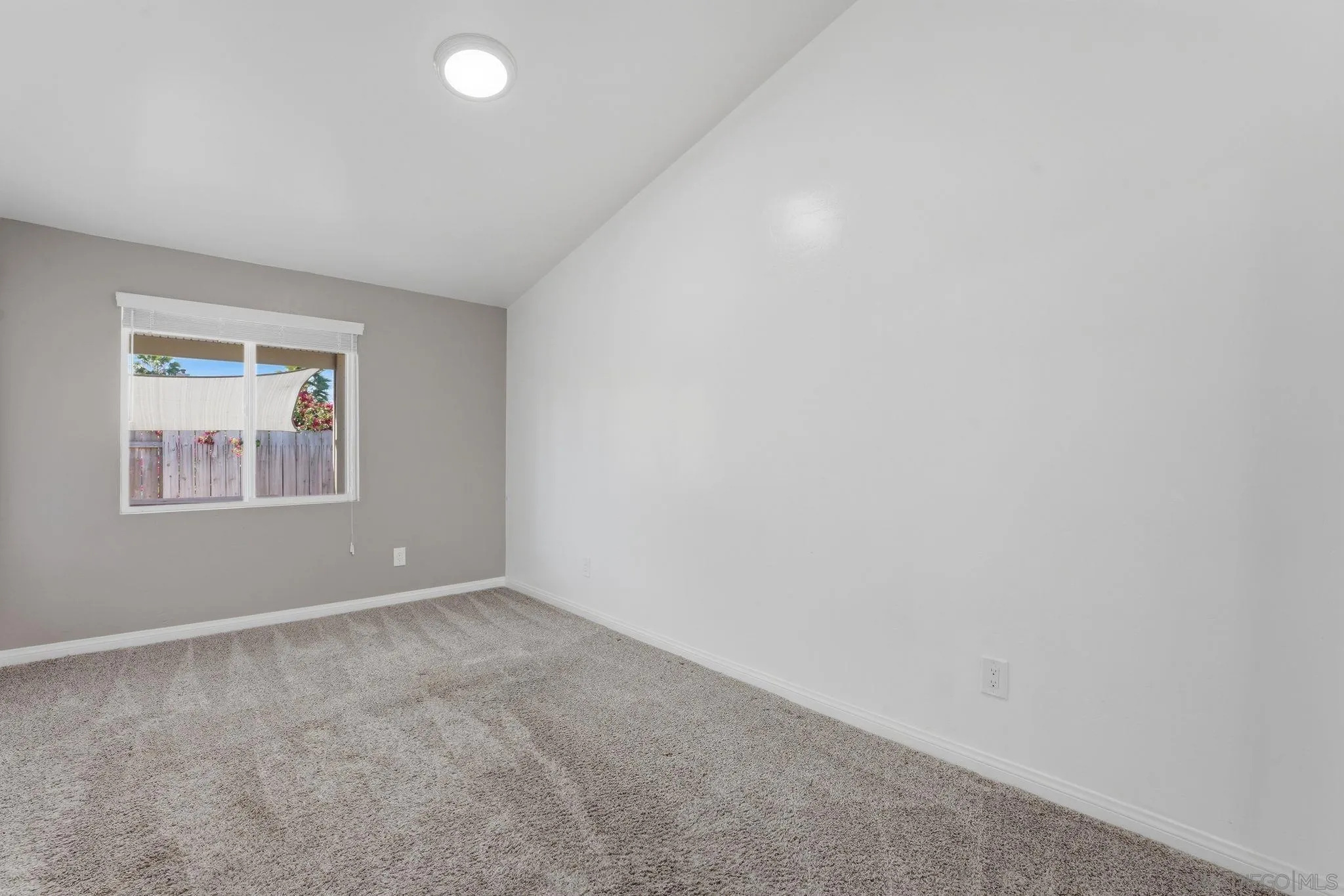 9676 Cypress Vale Dr