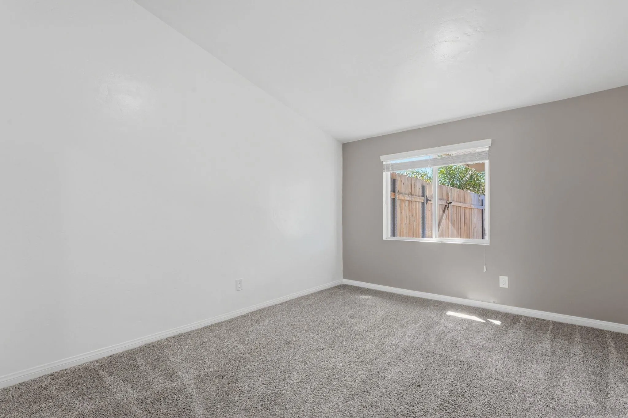 9676 Cypress Vale Dr