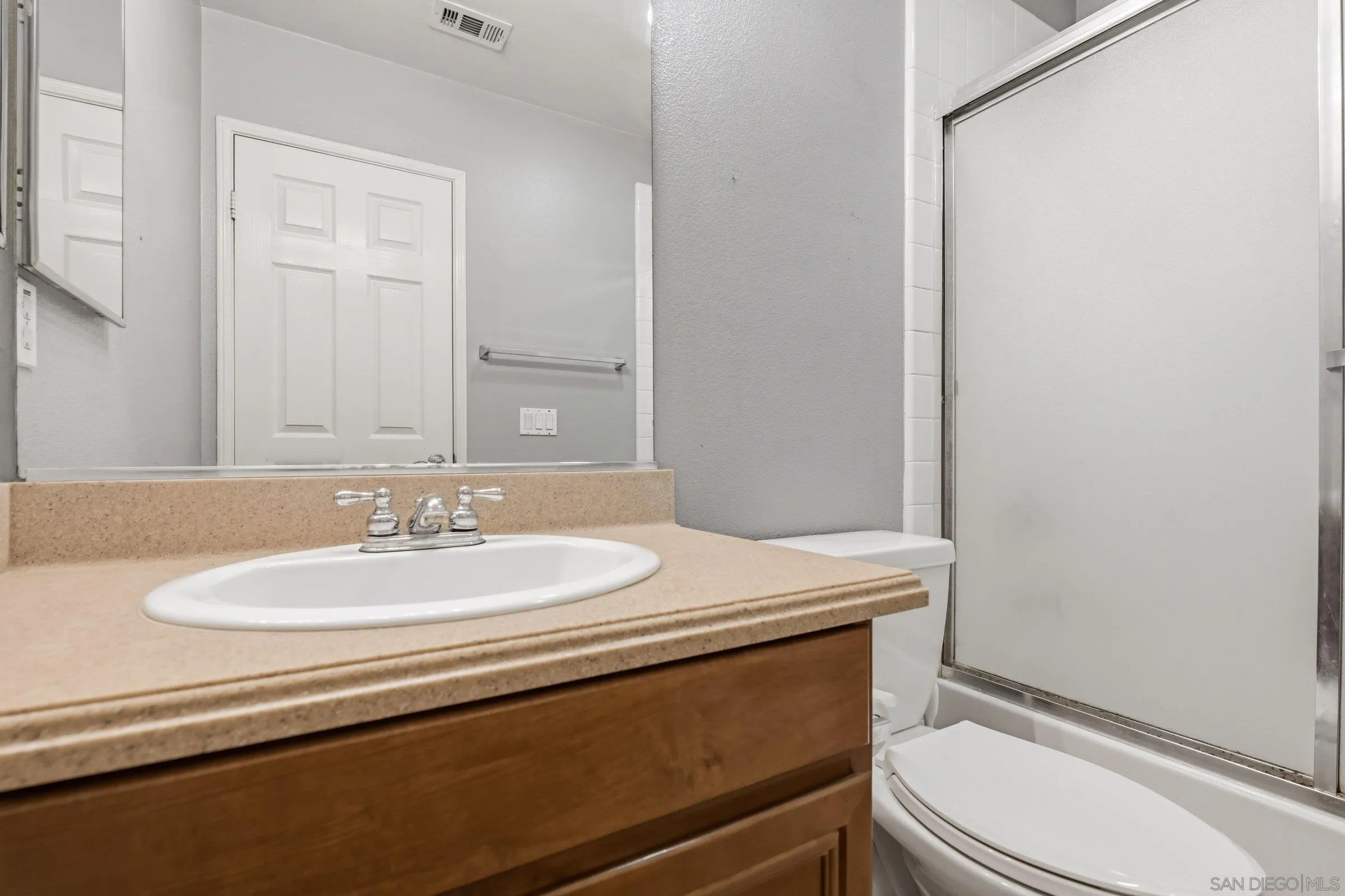 3204 Meadow Creek