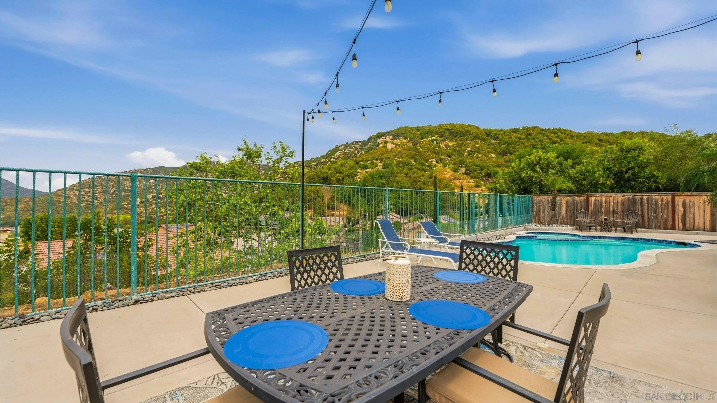 3204 Meadow Creek
